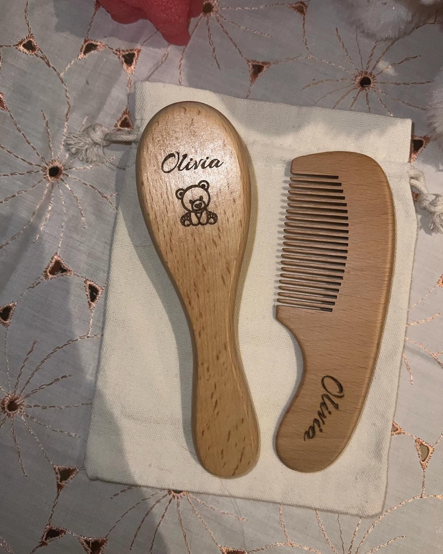 Lot brosse et peigne